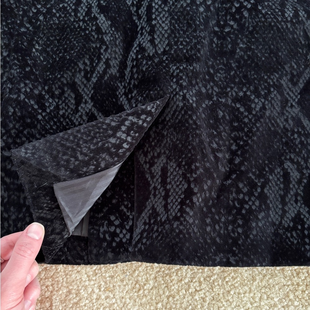 Frame Velvet Python Blazer Size 4 - Picture 14 of 16